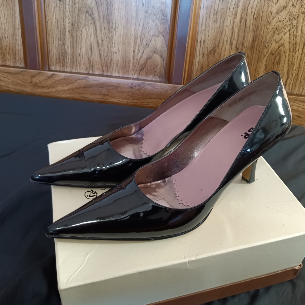 Elegant Black Patent Leather Heels